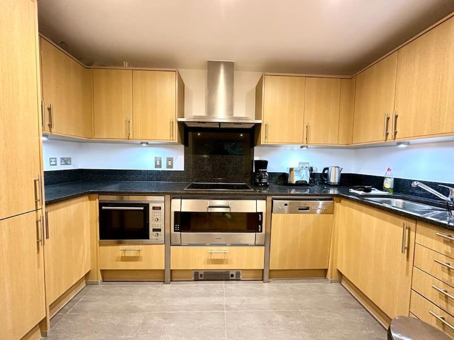Stunning 2 Bed Thames River View - Central Λονδίνο Εξωτερικό φωτογραφία