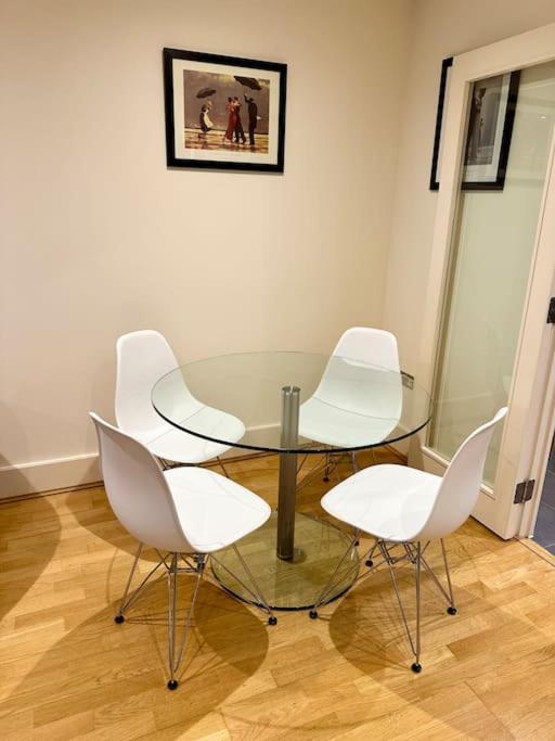 Stunning 2 Bed Thames River View - Central Λονδίνο Εξωτερικό φωτογραφία