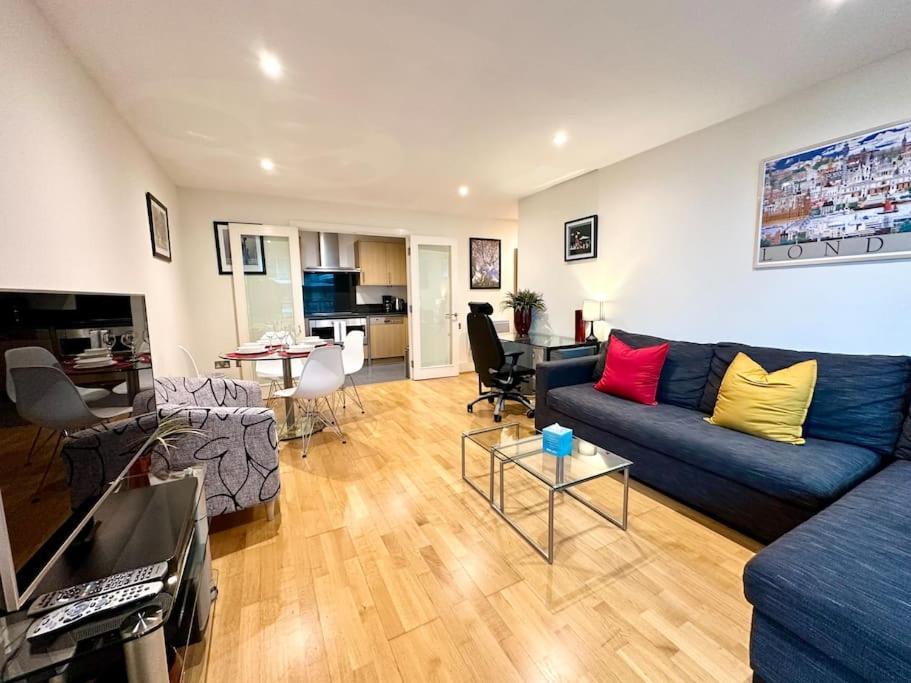 Stunning 2 Bed Thames River View - Central Λονδίνο Εξωτερικό φωτογραφία